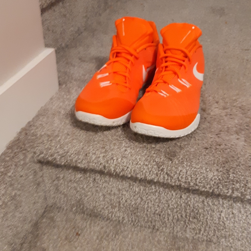Sneaker shoes - Picture 4 of 6